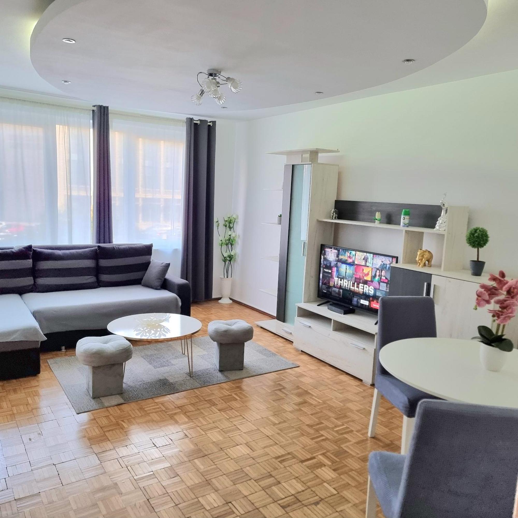 Chic Comfort 1Bdr With Landmark View - Concerthall Bukurešť Exteriér fotografie